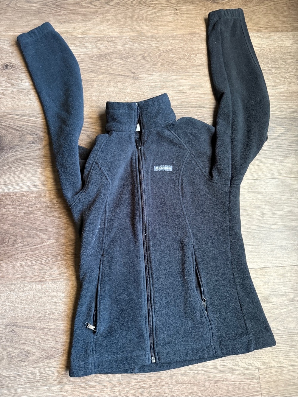 Columbia Women’s Black Full-Zip Fleece Jacket with Stand Collar
